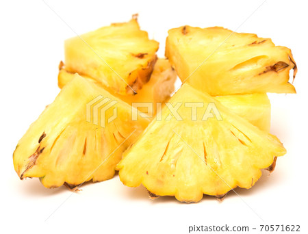 pieces of pineapple 70571622