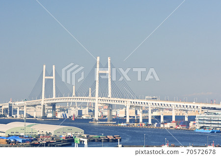 Yokohama Bay Bridge Yokohama Bay Bridge 70572678
