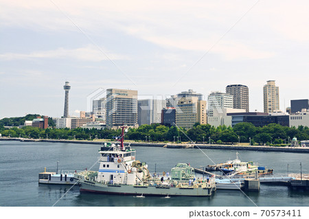 Yokohama Yokohama 70573411