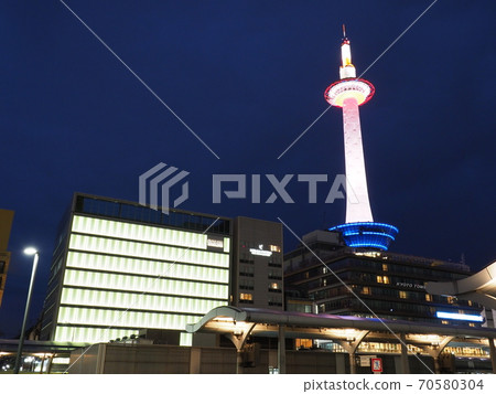 京都塔白色點亮 京都塔白色點亮 70580304