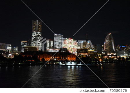 Minato Mirai Minato Mirai 70580376