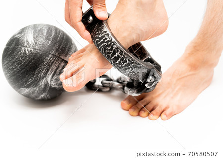 Freedom for men to remove shackles 70580507