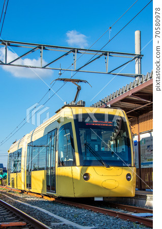 Male figure of low-floor vehicle Kivo 70580978