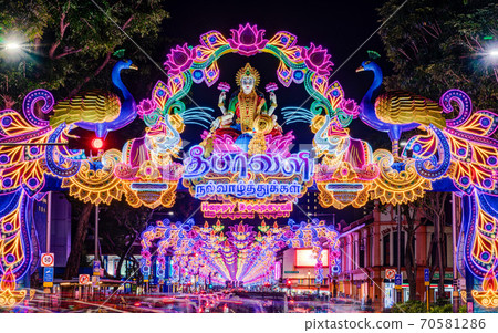 [Singapore] Serangoon Street in Little India illuminated at the celebration of Diwali 70581286