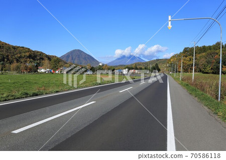 Hokkaido Road "Mt. Yotei / Mt. Shiribetsu / National Route 276" (Kimobetsu Town, Hokkaido) Hokkaido Road "Mt. Yotei / Mt. Shiribetsu / National Route 276" (Kimobetsu Town, Hokkaido) 70586118