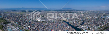 四日市全景城市景觀用無人機拍攝 70587612