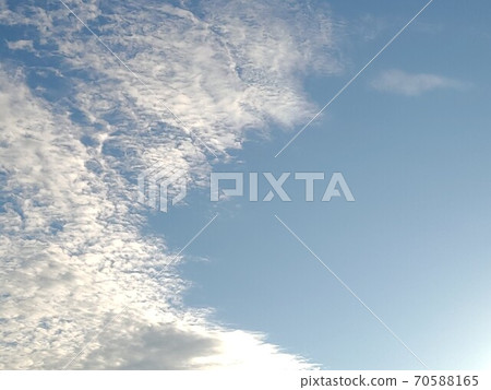 天空和雲景觀 70588165