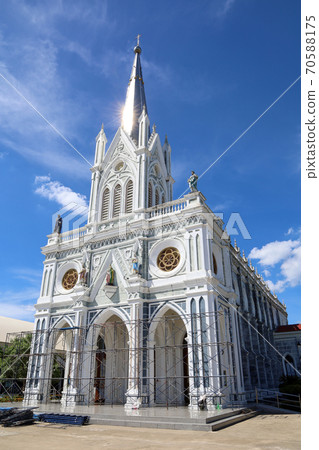 Amphawa,Thailand-JUNE 20,2020:The Nativity of Our Lady Cathedral chuch is beautiful landmark in Amphawa Amphawa,Thailand-JUNE 20,2020:The Nativity of Our Lady Cathedral chuch is beautiful landmark in Amphawa 70588175