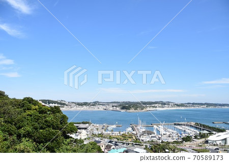 Scenery of Enoshima Yacht Harbor and Kamakura / Hayama 70589173
