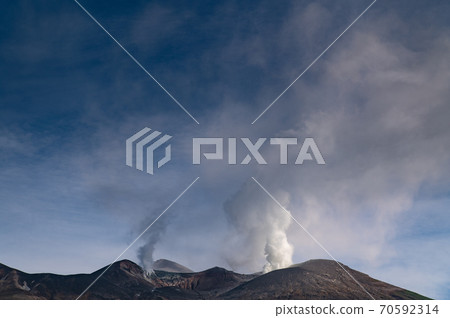October Tokachidake volcanic plume October Tokachidake volcanic plume 70592314