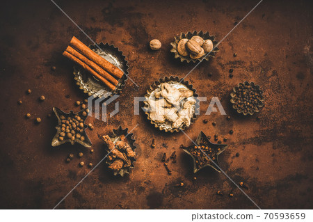 Flat-lay of Turkish spice Yedi Bahar mix over 70593659