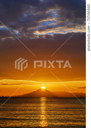Chiba Prefecture Diamond Fuji Inage Seaside Park 70596860