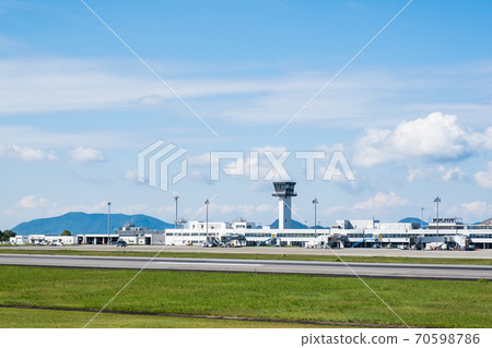 【香川縣高松市】從贊岐兒童之國看高松機場 【香川縣高松市】從贊岐兒童之國看高松機場 70598786