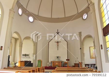 Altar of Catholic Takatsuki Church 70599112