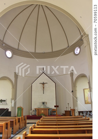 Altar of Catholic Takatsuki Church 70599113