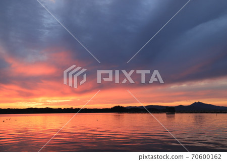 Mount Tsukuba sunset from Kasumigaura 70600162