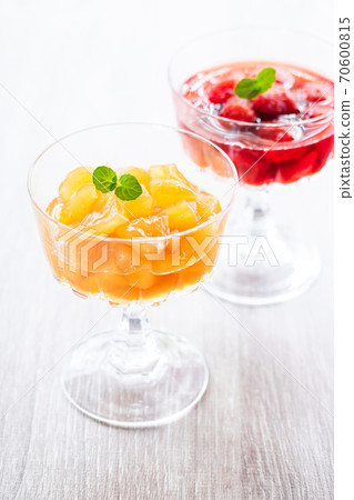 自製果醬，適度的甜度，草莓和蘋果 70600815