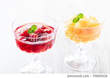 自製果醬，適度的甜度，草莓和蘋果 70600826