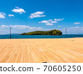 海濱公園甲板，大海和藍天 70605250