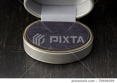 Empty jewelry box jewelry case 70606099