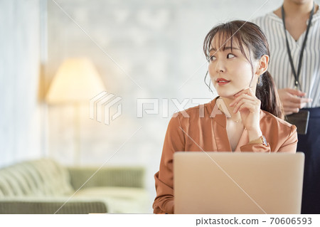 女商人 女商人 70606593