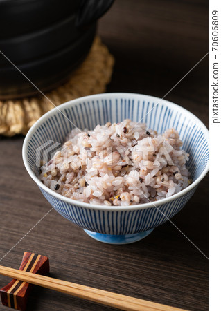 Five-grain rice 70606809