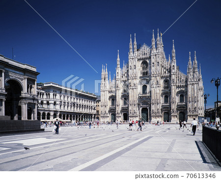意大利米蘭大教堂和迴廊2 70613346