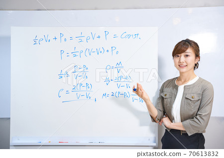 Preparatory school instructor teacher exam online class mathematical formula science 70613832