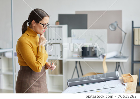 Female Architect at Workplace Female Architect at Workplace 70615262
