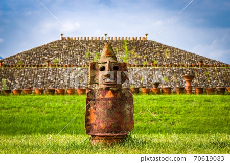 Kameno是二羽之裡公園的老土葬場 70619083