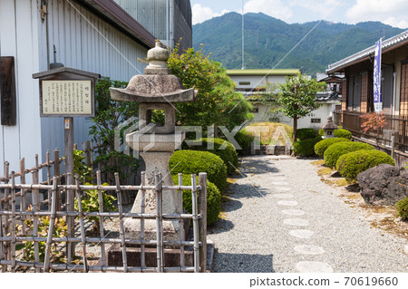 Akechizuka on the site of Akechi Castle Akechizuka on the site of Akechi Castle 70619660