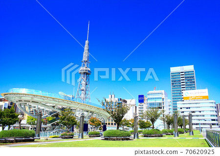 名古屋市電視塔和綠洲21的風景 名古屋市電視塔和綠洲21的風景 70620925