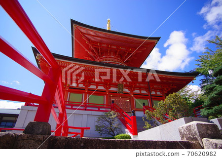 The first Kannon sacred place Nakayamadera, a temple for praying for easy delivery The first Kannon sacred place Nakayamadera, a temple for praying for easy delivery 70620982