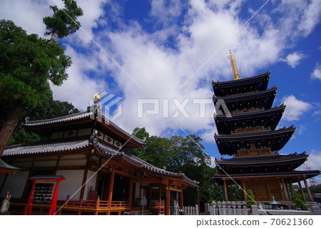 安全交付中山寺的第一座觀音聖殿 安全交付中山寺的第一座觀音聖殿 70621360