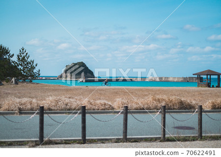 海 海 70622491