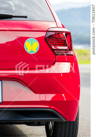 Cars with the hearing impaired mark 70622607