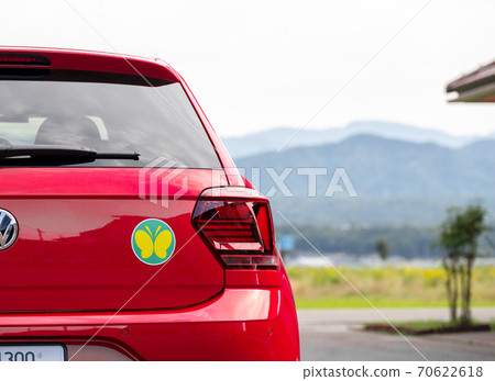 Cars with the hearing impaired mark Cars with the hearing impaired mark 70622618