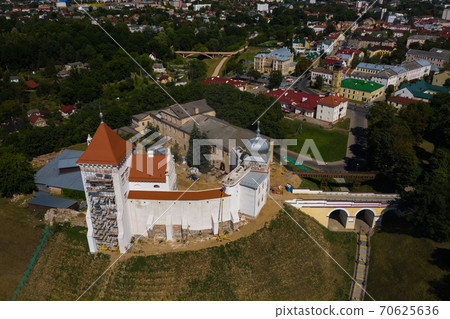Top view of the old castle in Grodno, Belarus.Reconstruction of the old castle in the city of Grodno is underway. 70625636