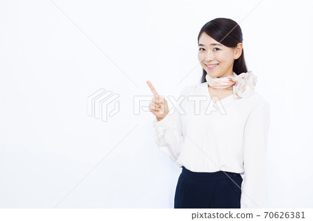 30多歲的女禮賓 70626381