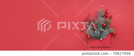 Red envelope with concept of Christmas tree. 70627698