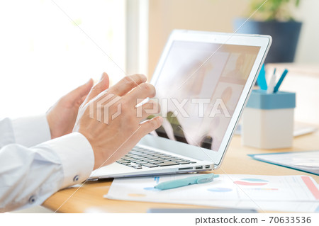 正在開會的人 正在開會的人 70633536