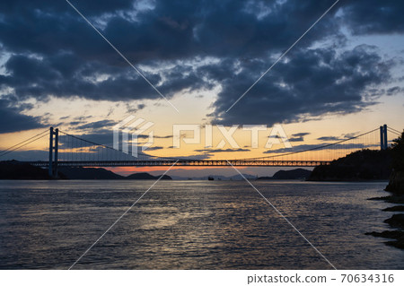 《Okayama Prefecture》 The scenery of the Seto Inland Sea seen from Kusumi nose 70634316