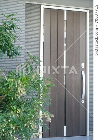 A door A door 70637715