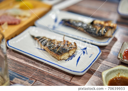 日本餐廳菜單烤鯖魚 70639933