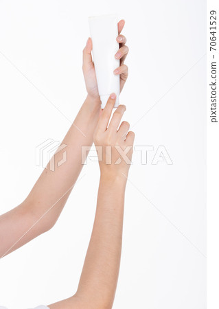 Female beautiful talent hand, arm and fingers in good shape figure Female beautiful talent hand, arm and fingers in good shape figure 70641529