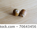橡子（堅果） 70643456