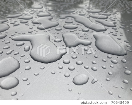 Water rain drops on floor ground, Raindrops on white background. Water rain drops on floor ground, Raindrops on white background. 70648409