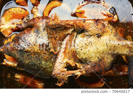 Whole roast goose Whole roast goose 70648817
