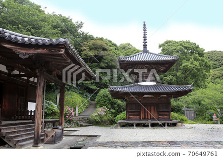 Chohoji National Treasure Kainan City, Wakayama Prefecture 70649761