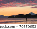 Kamakura twilight and healing 70650652